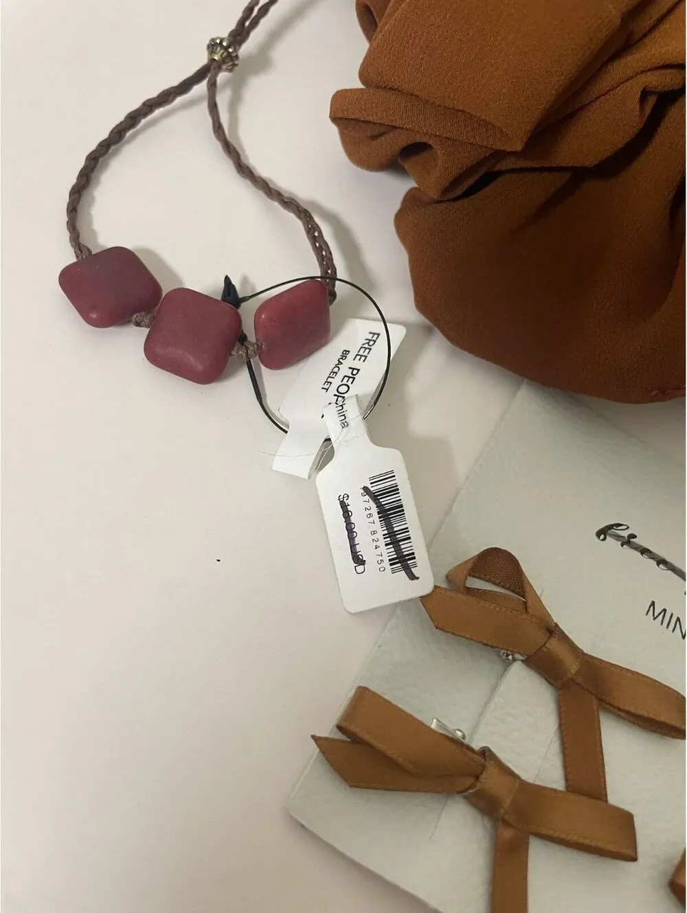 NWT Free People Accessory Set: Mini Bow Clips, Hair Scrunchie, Bracelet